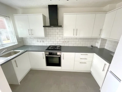 Mid Terraced House Main Photo