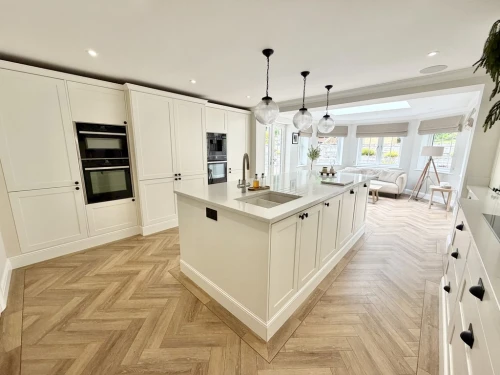 Detached House Photo 3