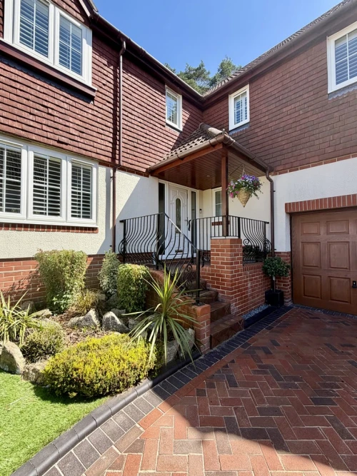 Detached House Main Photo