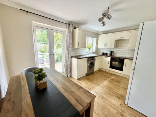 Semi-Detached House Main Photo