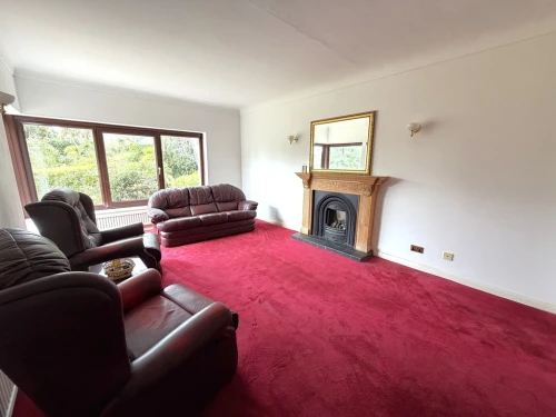 Detached Bungalow Main Photo