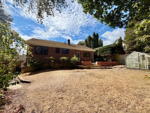 Detached Bungalow Main Photo