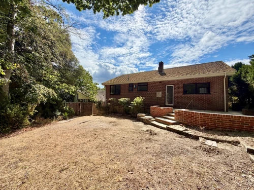 Detached Bungalow Main Photo