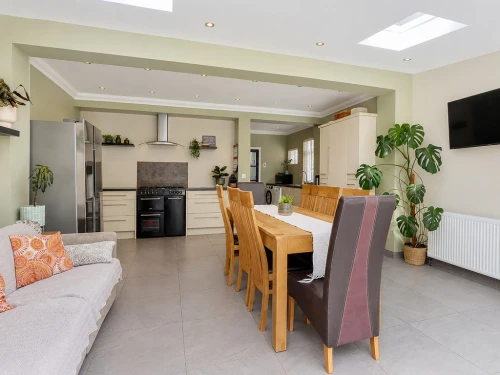 Semi-Detached House Main Photo