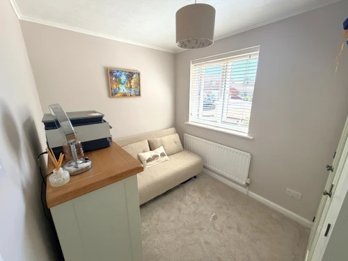 Semi-Detached Bungalow Main Photo