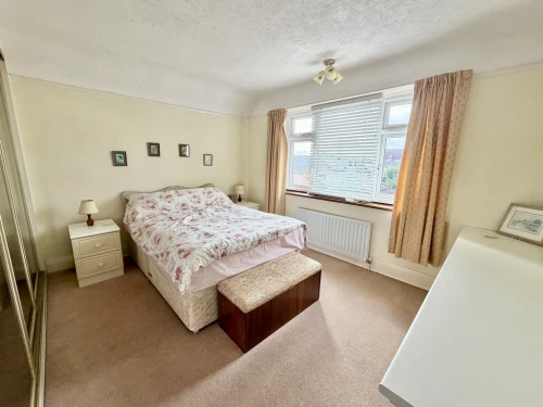 Detached House Main Photo
