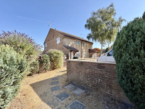 End Terraced House Main Photo