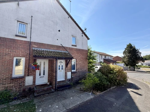 End Terraced House Main Photo