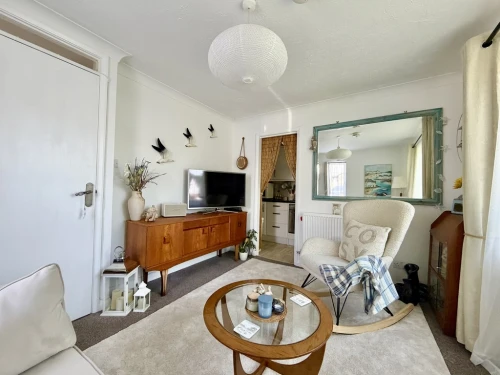 End Terraced House Main Photo