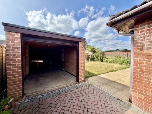 Detached Bungalow Main Photo