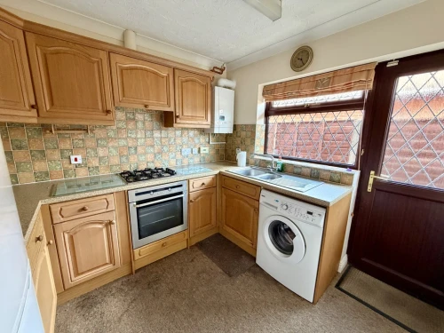 Detached Bungalow Main Photo