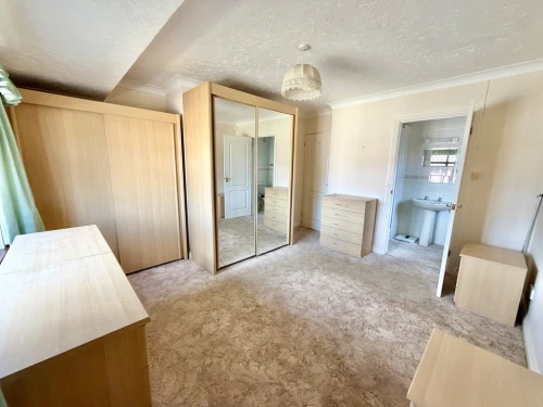 Detached Bungalow Main Photo