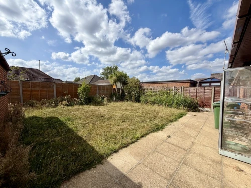 Detached Bungalow Main Photo