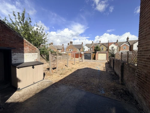Detached House Main Photo