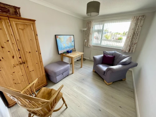 Detached Bungalow Main Photo