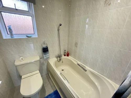 Detached Bungalow Main Photo