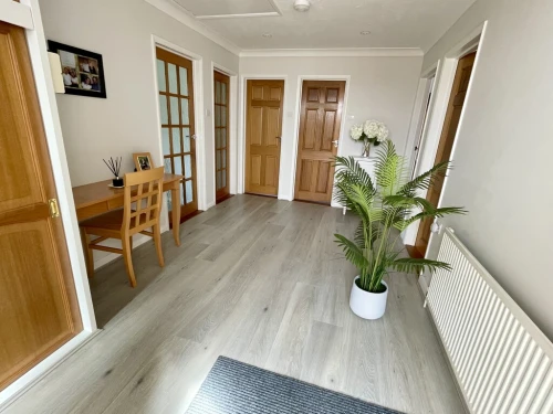 Detached Bungalow Main Photo