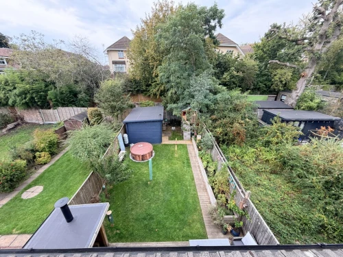 Semi-Detached House Main Photo