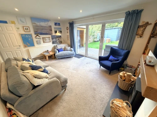 Semi-Detached House Main Photo
