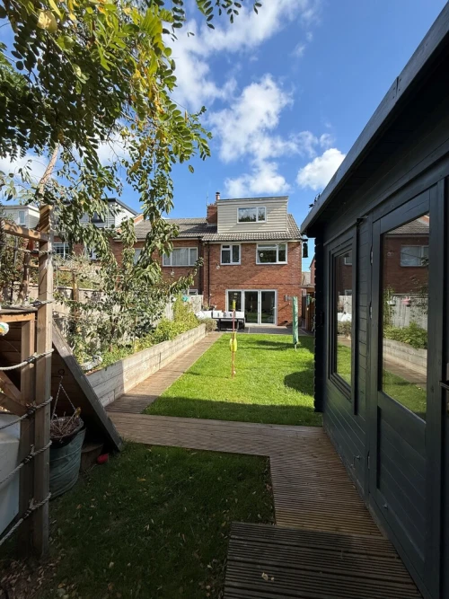 Semi-Detached House Main Photo