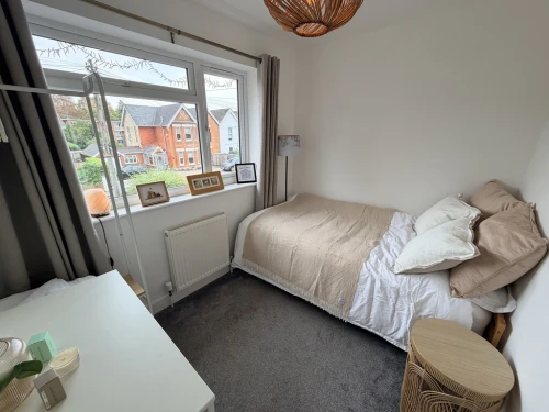 Semi-Detached House Main Photo